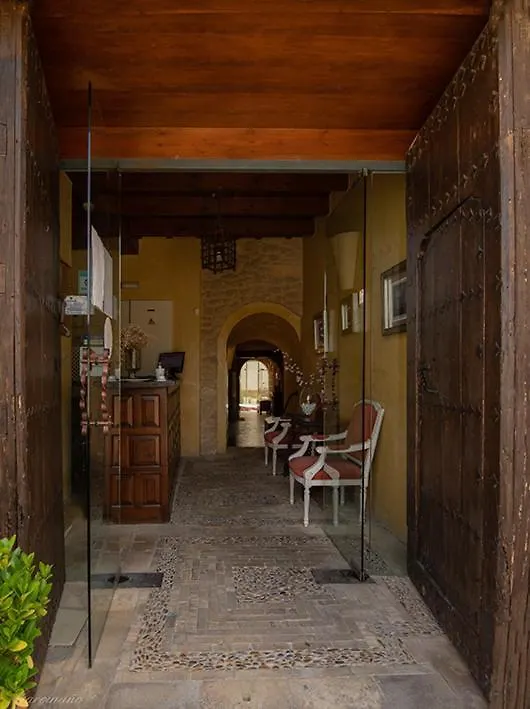 Hospederia Del Monasterio Hotel Osuna