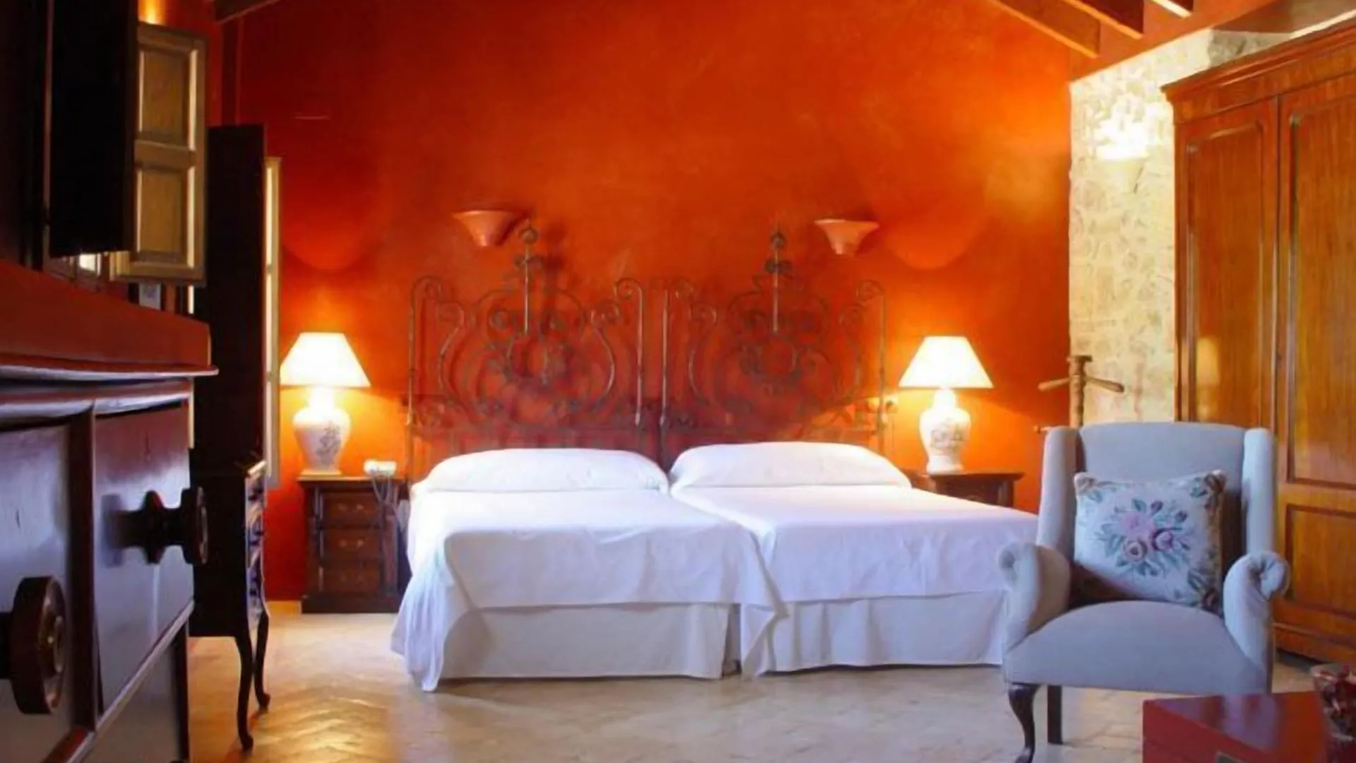 Hospederia Del Monasterio Hotel Osuna
